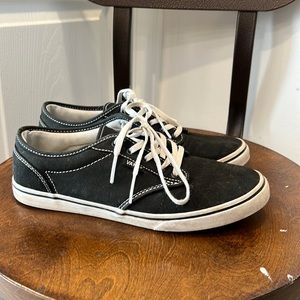 Black Vans